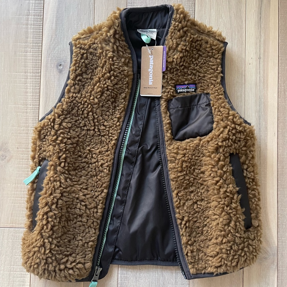 NWT Patagonia brown fleece vest